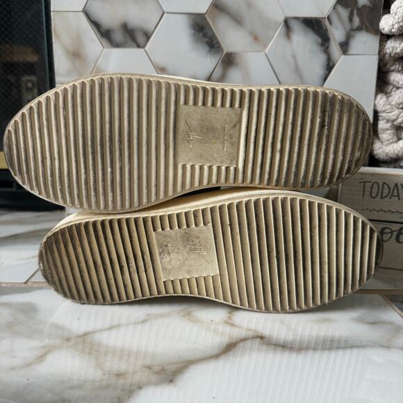 Giuseppe Zanotti Women’s Gail Rainbow Glitter Sneakers Size 40 Zip Up & Laces - Picture 10 of 11